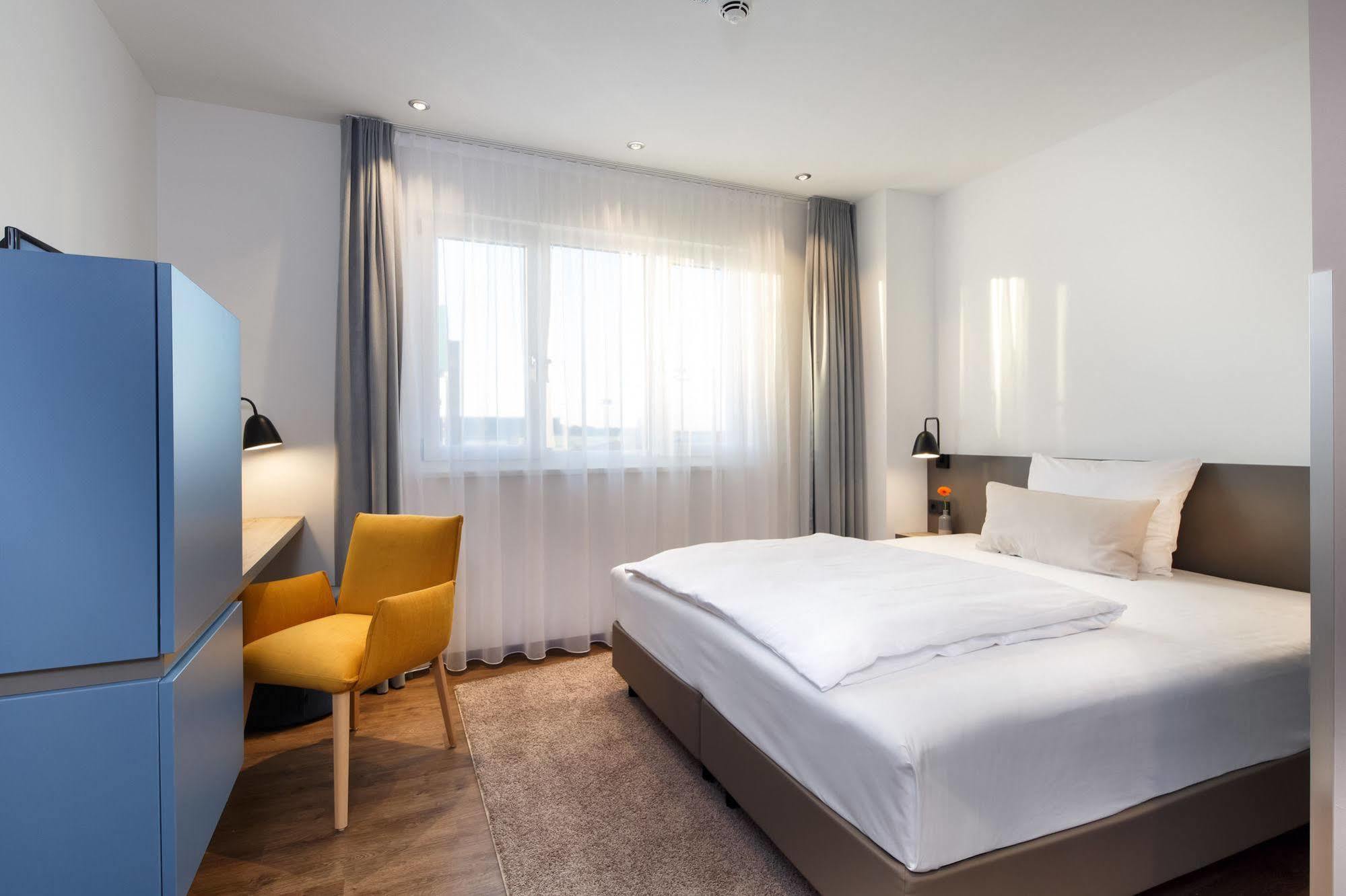 Homey! Hotel เรเกนส์บวร์ก ภายนอก รูปภาพ