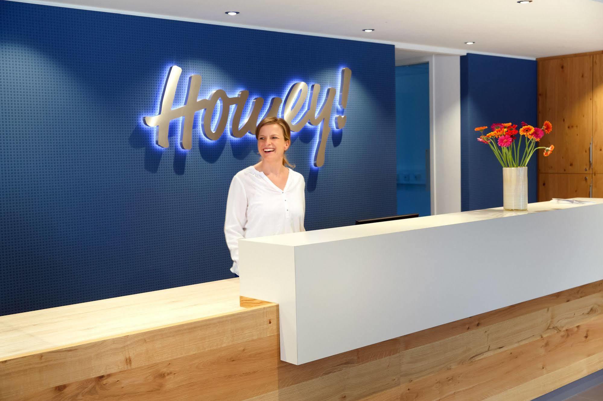 Homey! Hotel เรเกนส์บวร์ก ภายนอก รูปภาพ